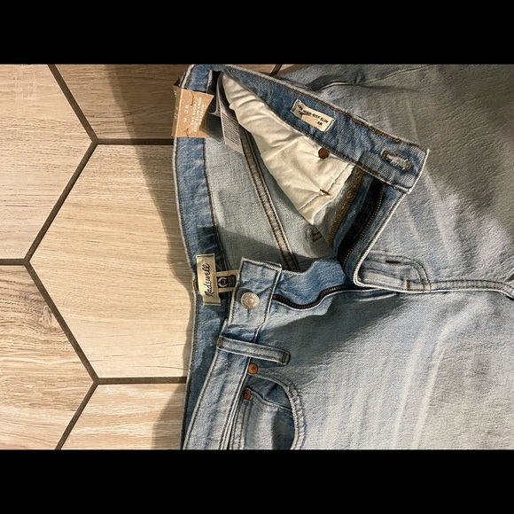 New Madewell Jeans - Picture 2 of 6